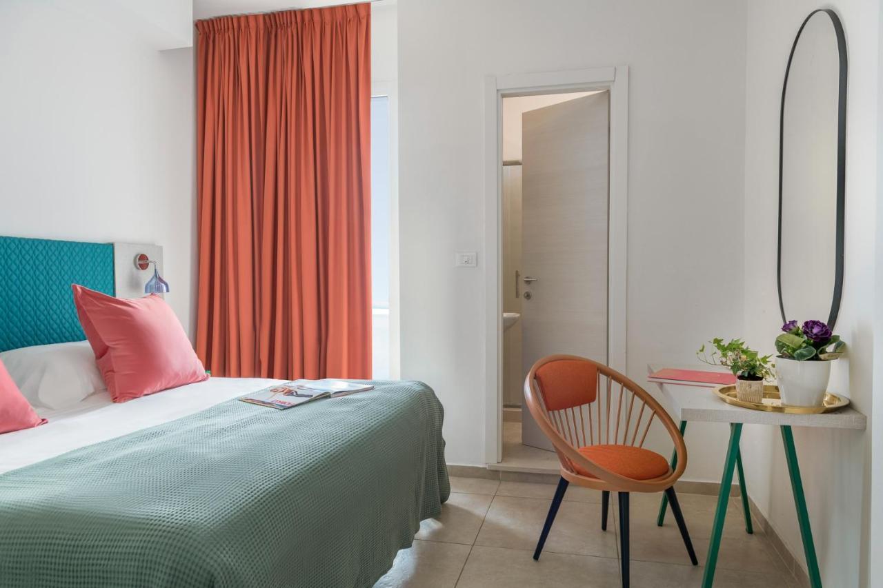 Hotel Rainbow ***S Rimini Exterior foto